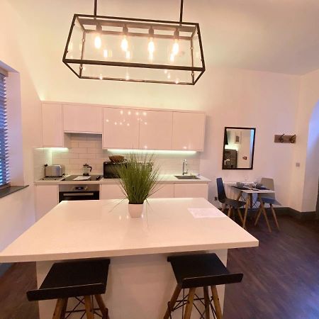 Studio At The Coach House Apartments Leeds  Buitenkant foto