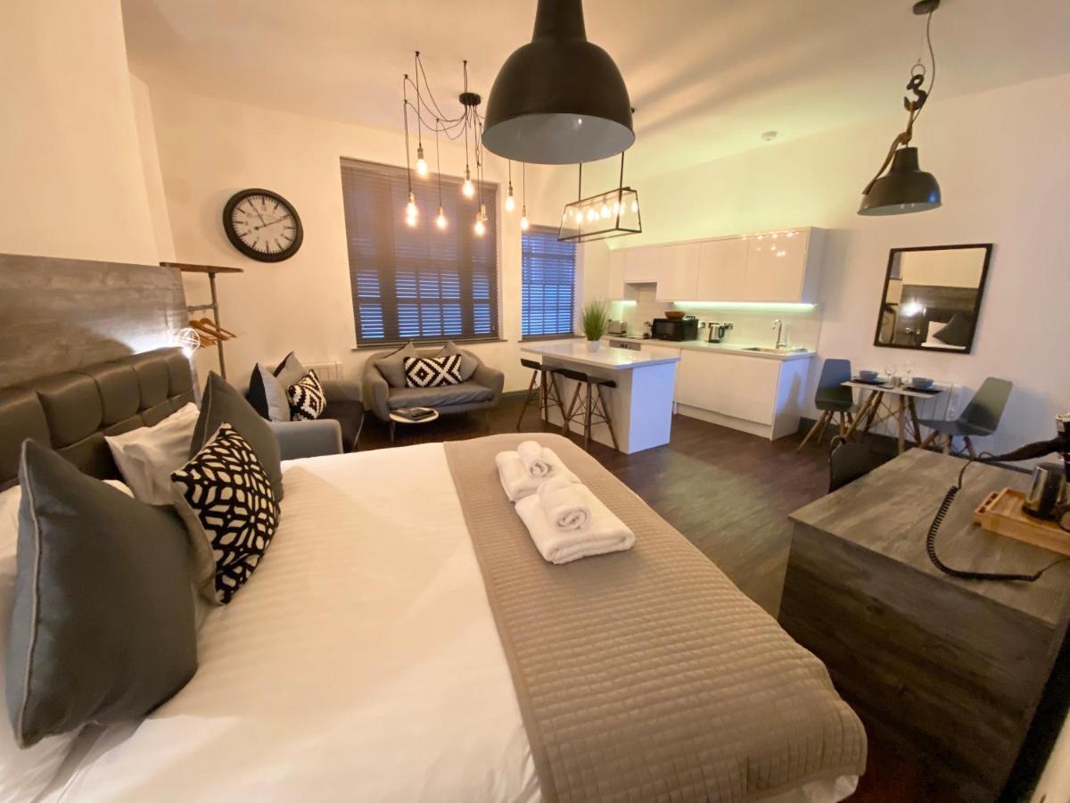 Studio At The Coach House Apartments Leeds  Buitenkant foto
