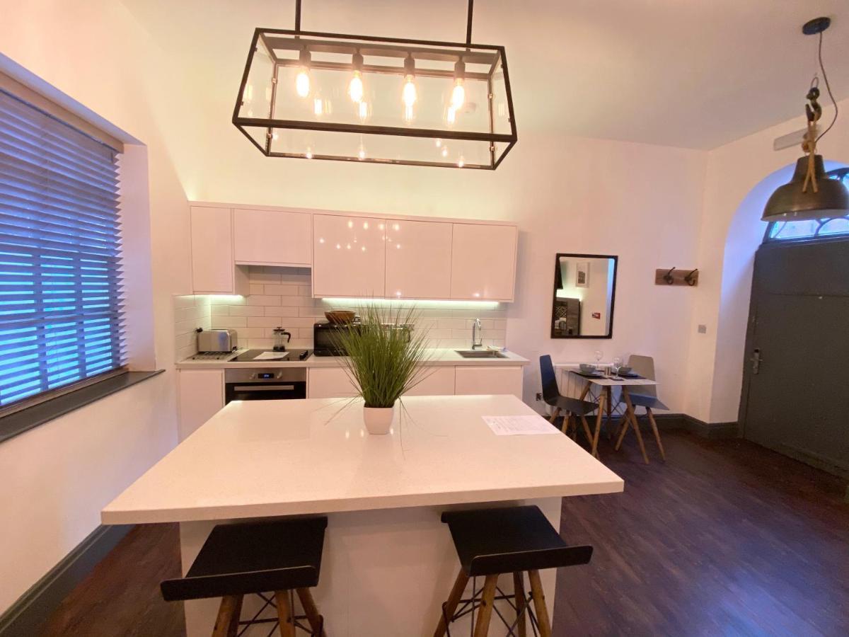 Studio At The Coach House Apartments Leeds  Buitenkant foto