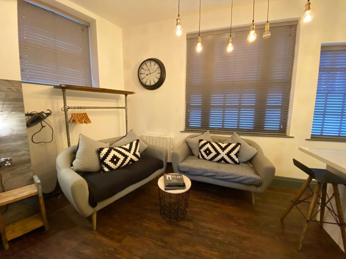 Studio At The Coach House Apartments Leeds  Buitenkant foto